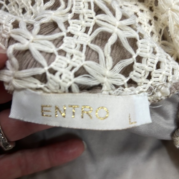 Beautiful tan and beige asymmetrical dress tank top - Picture 3 of 7